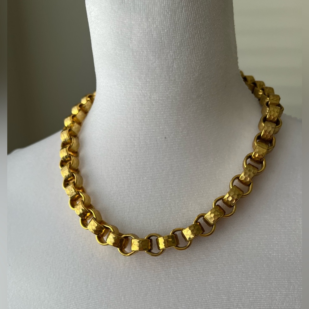 Heavy Gold Tone Necklace Hammered Large Links Choker Collar  16-18”